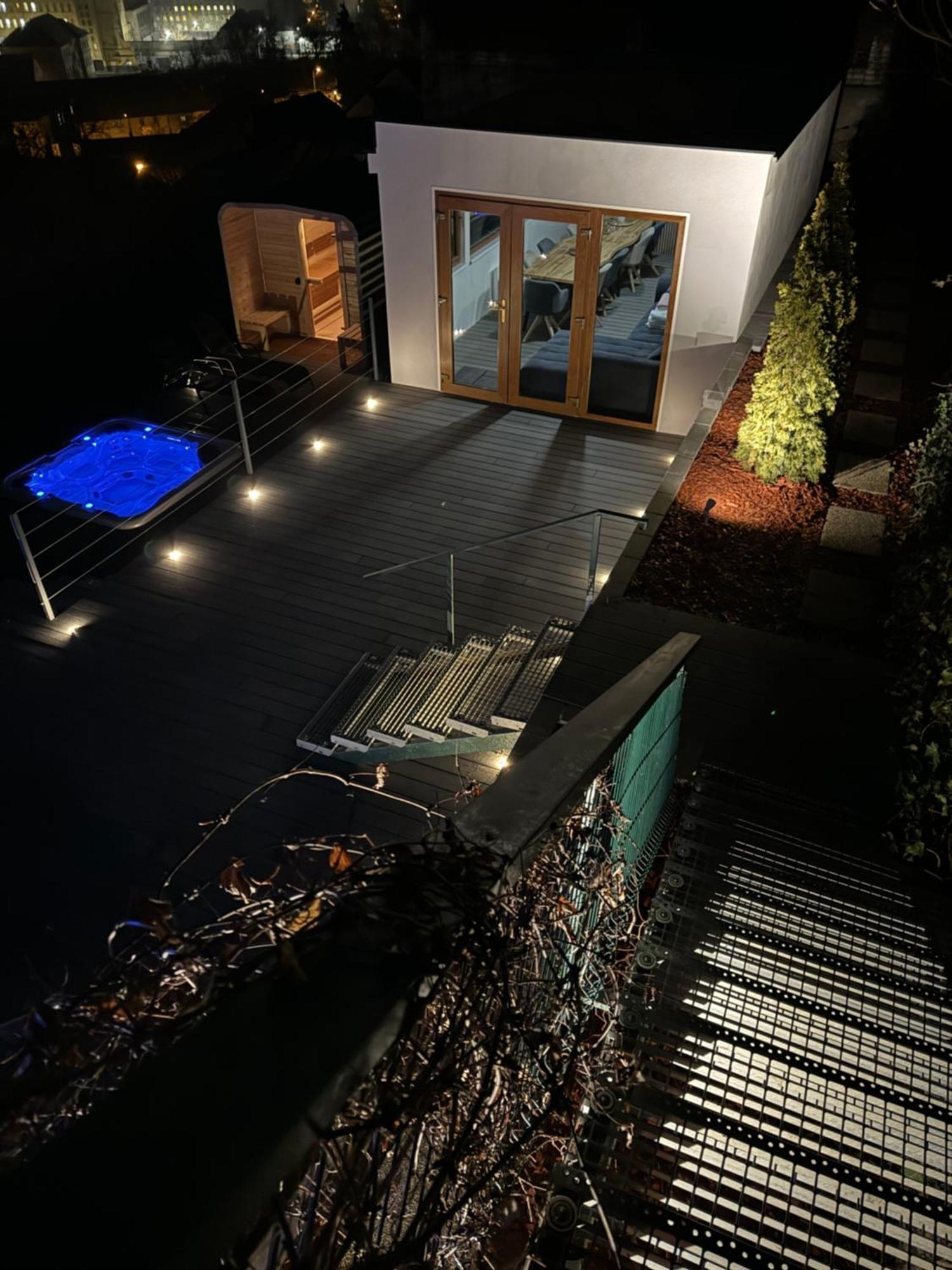 Airport Luxury Apartment & Spa Praha Eksteriør bilde