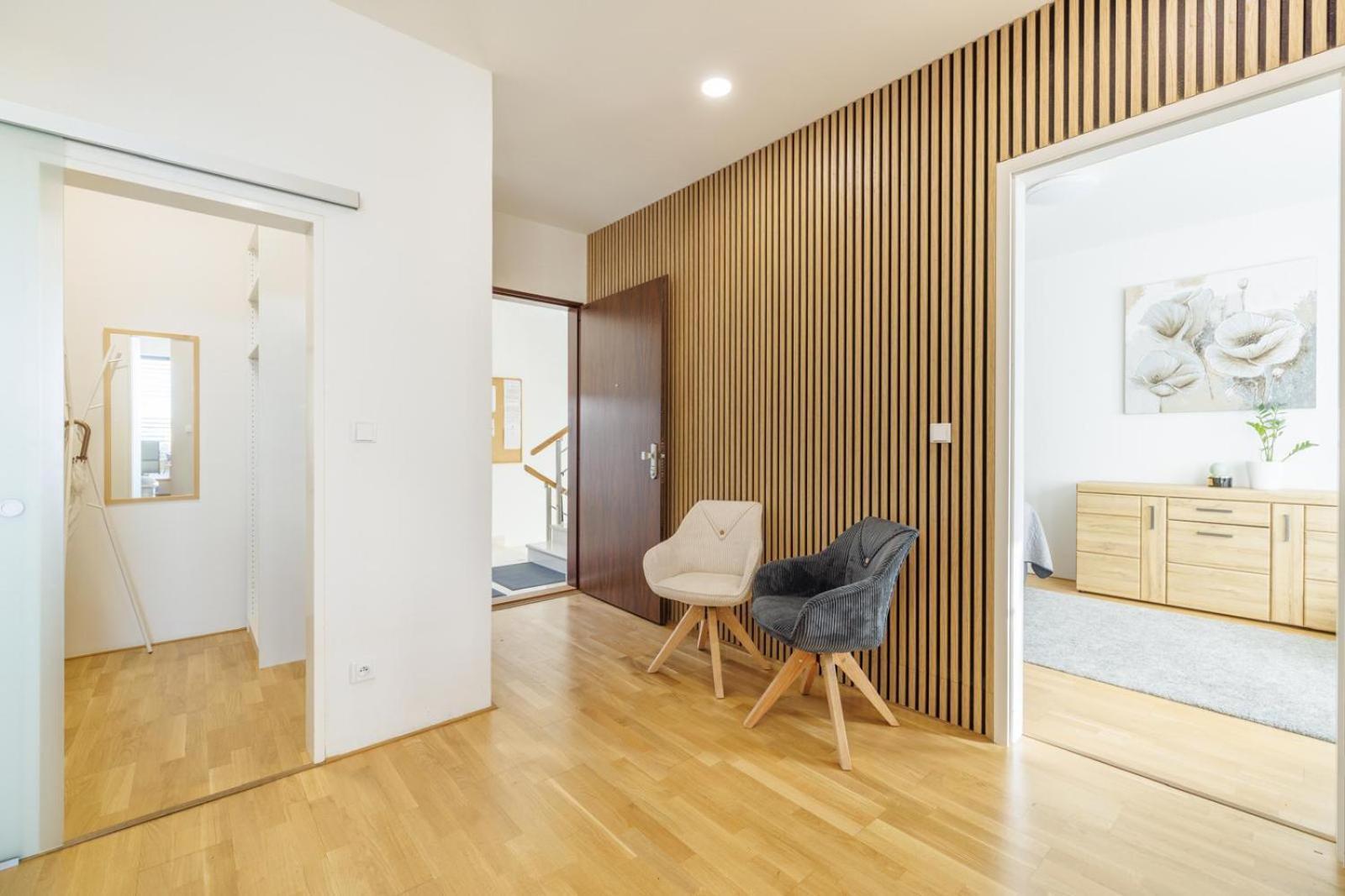 Airport Luxury Apartment & Spa Praha Eksteriør bilde