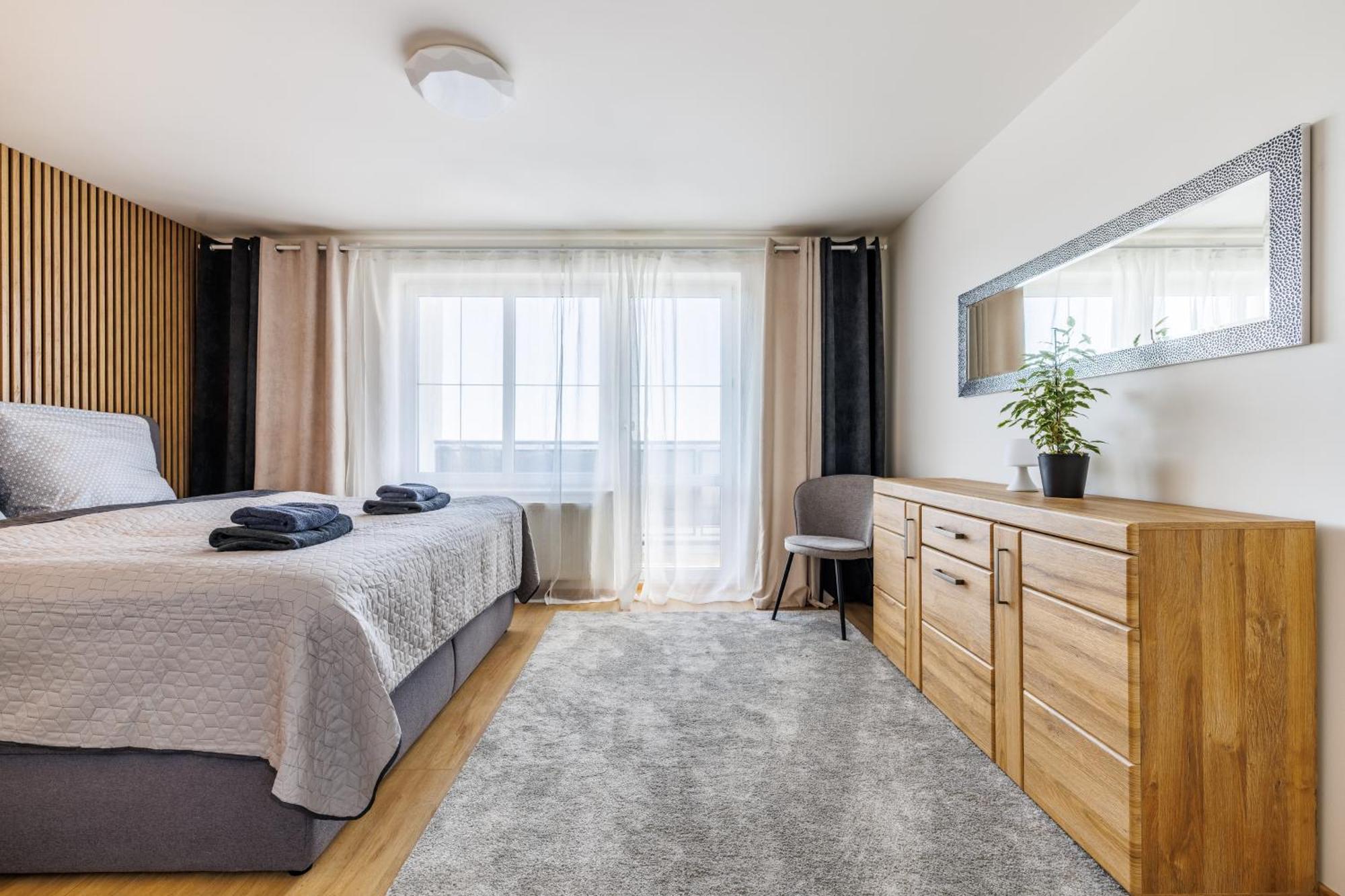 Airport Luxury Apartment & Spa Praha Eksteriør bilde